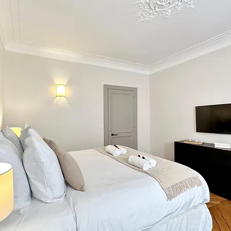 Luxembourg Garden Premium Family Flat Apartment Paris